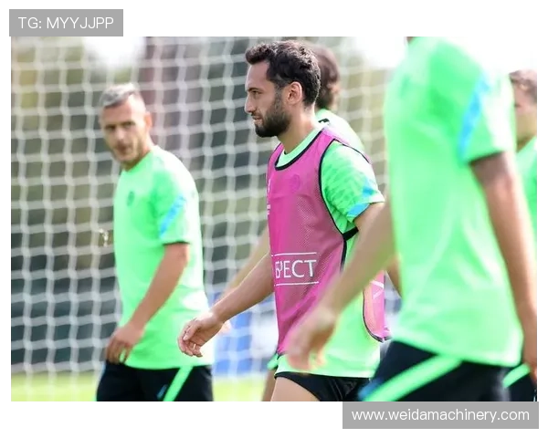 巴雷拉数据解析：探讨当前经济趋势与消费者信心变化对足球市场的影响