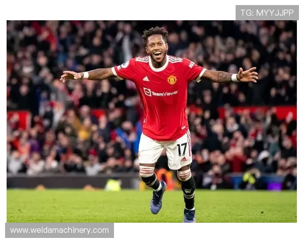 滕哈赫战术体系本赛季持续提升，攻防结构与中场控制力成关键