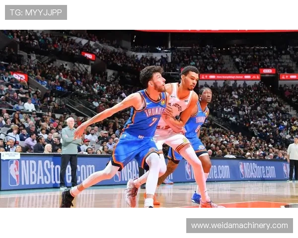 埃文·莫布里篮下高效终结能力显著优于队内内线，成为球队防守核心