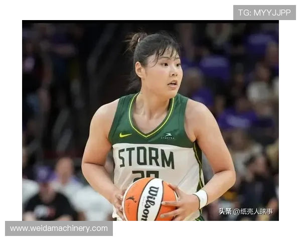 李月汝家的冰箱都装什么？比咱们钱包还让人羡慕！